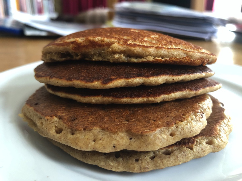 Banana Oat Pancakes